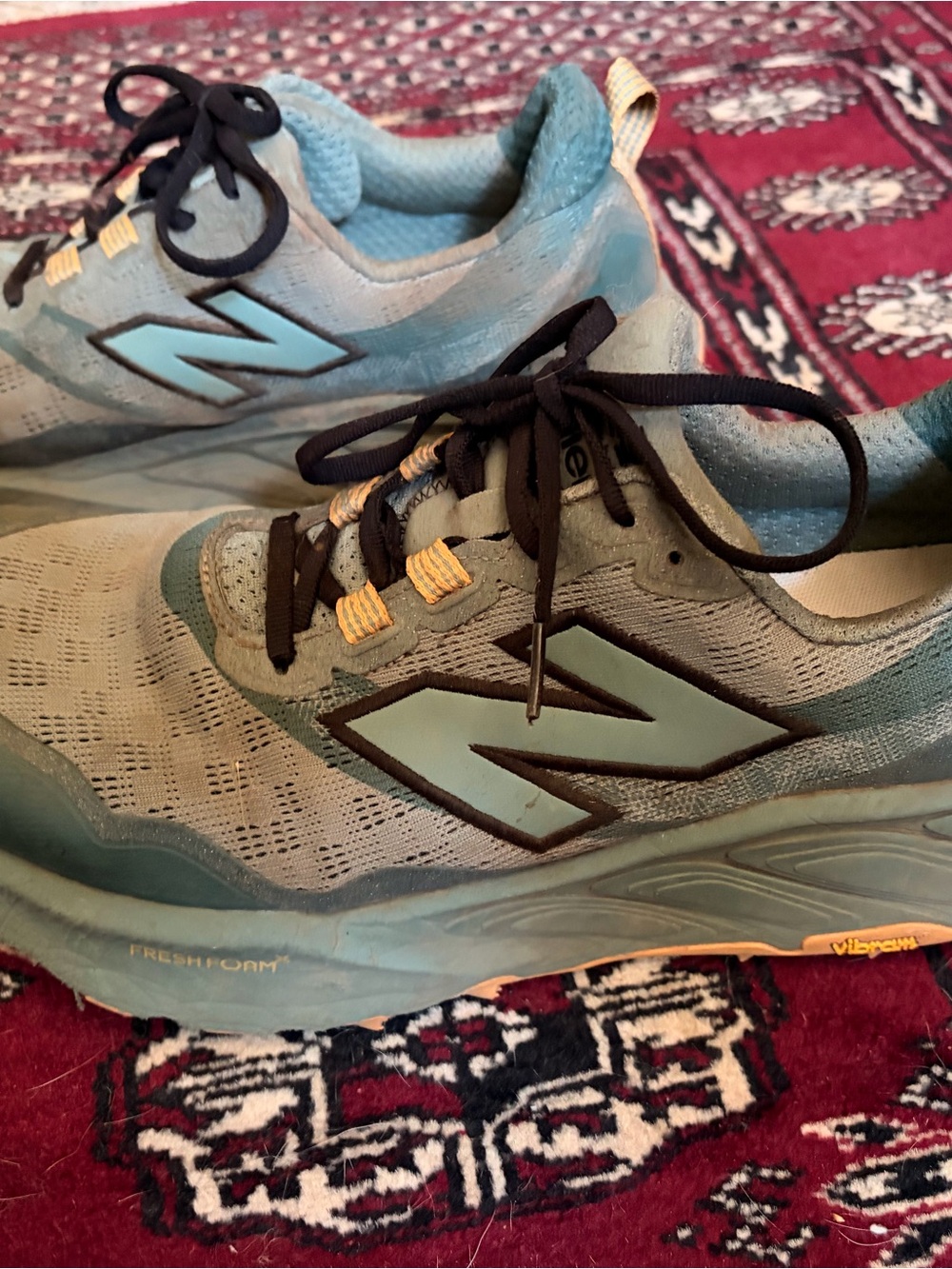 New Balance Men's Hierro V9 Athletic Shoes